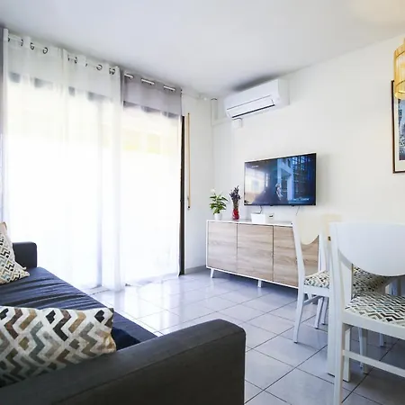 Uolas Planet Costa Dorada Διαμέρισμα Σαλού