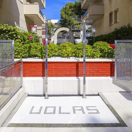 Uolas Planet Costa Dorada * Σαλού